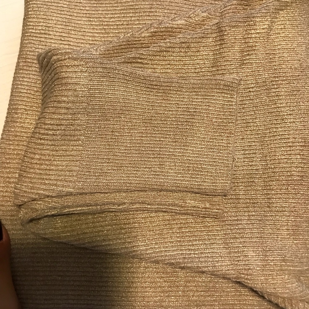 New💫Soft ribbed (stretchy ) latte top - Picture 3 of 5
